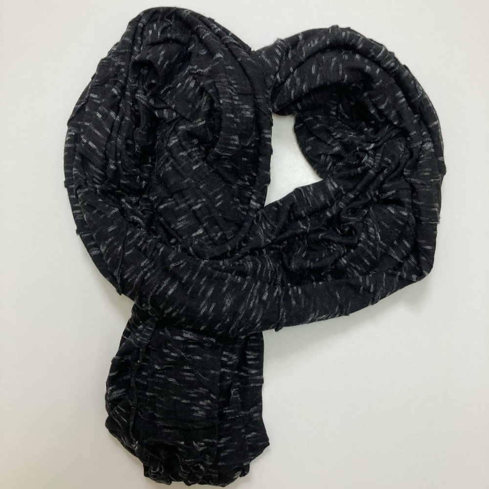 SIMPLY VERA Infinity Scarf